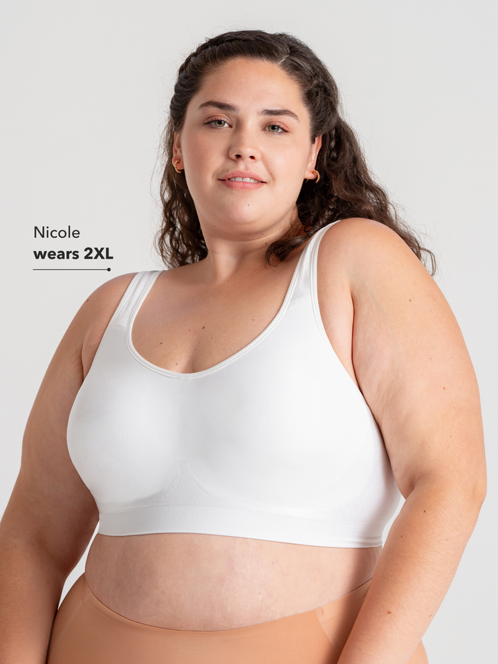 Essentials Everyday Comfort Straps Wireless Shaping Bra