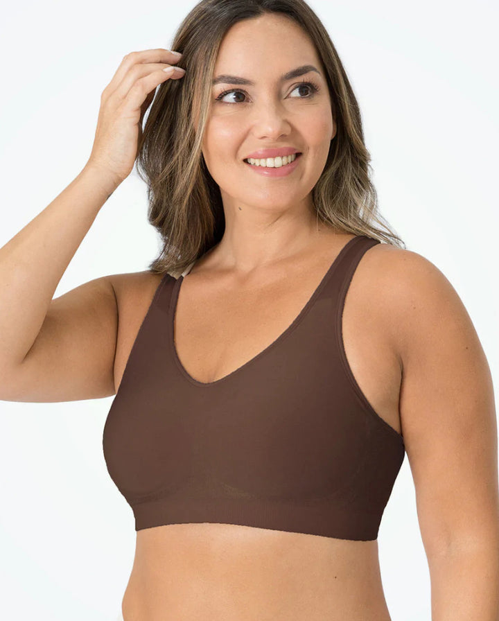 Essentials Everyday Comfort Straps Wireless Shaping Bra