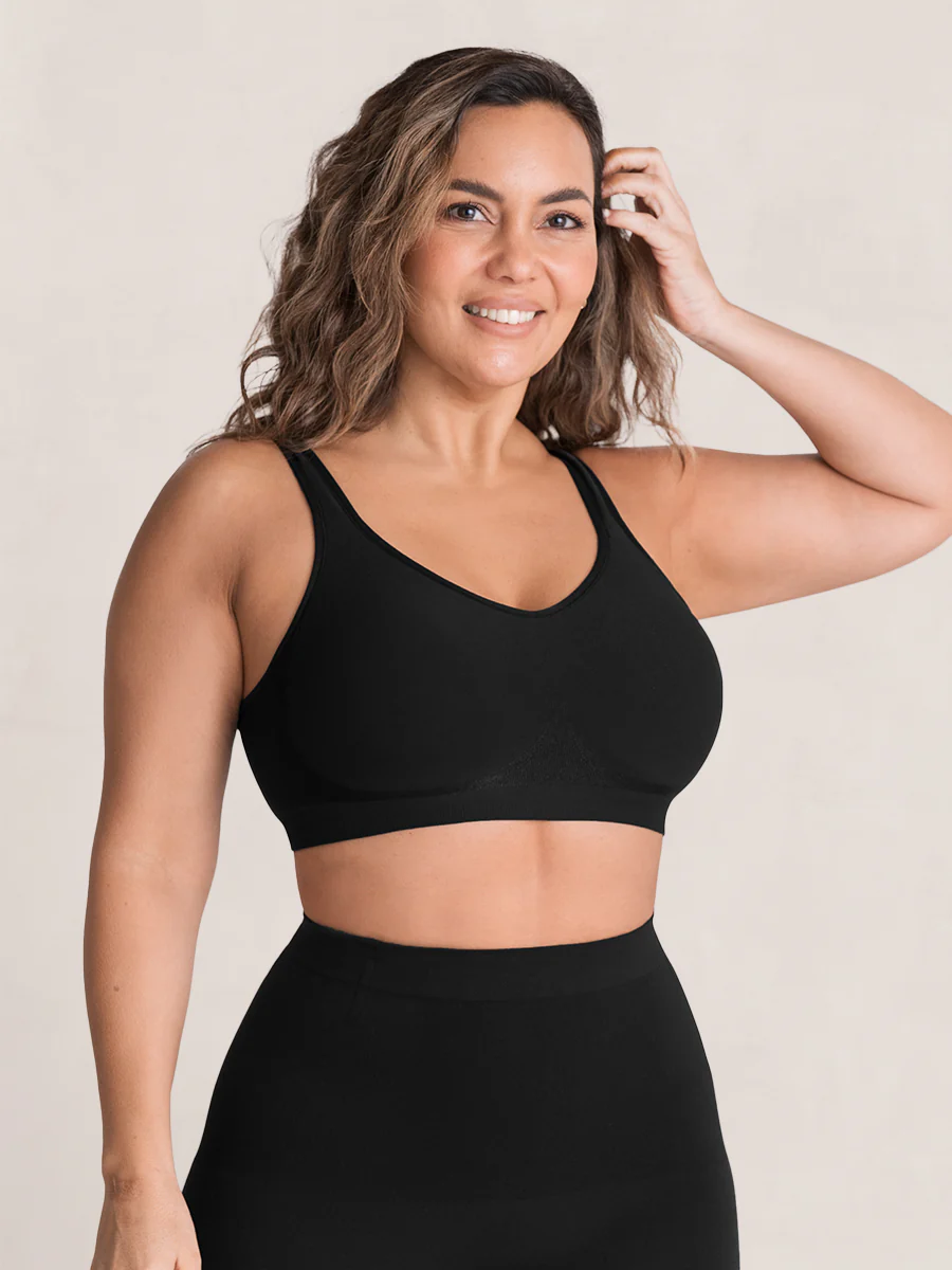 Essentials Everyday Comfort Straps Wireless Shaping Bra