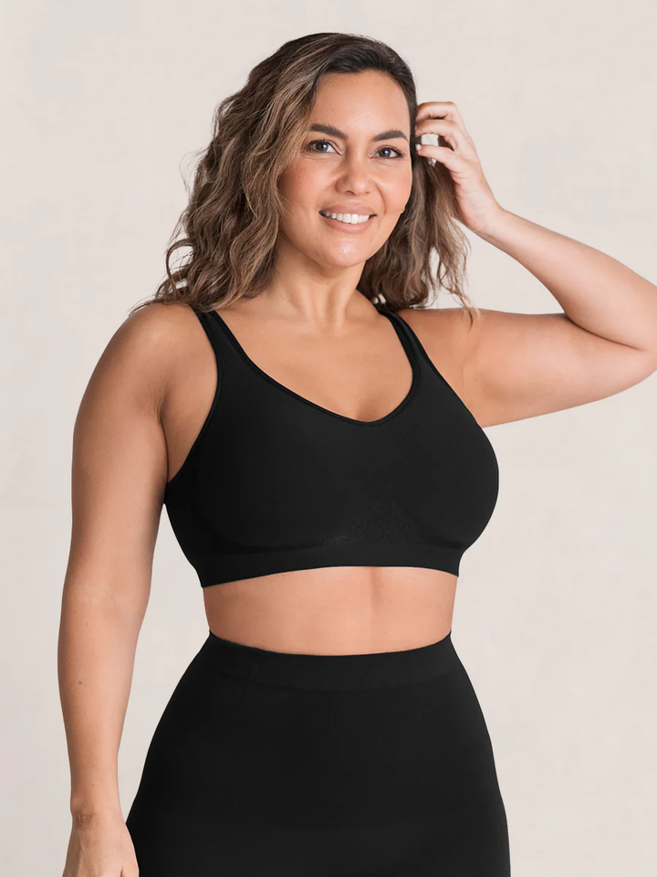 Essentials Everyday Comfort Straps Wireless Shaping Bra